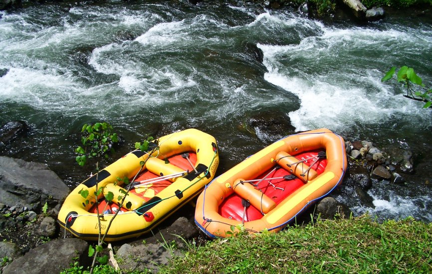 rafting bali